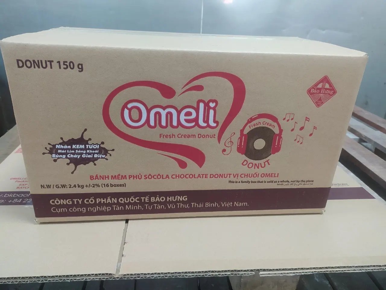 New Product Premium Quality Brand Omeli Donut 150g Fresh Cream With Banana Flavour Tasty Delicious Chocopie Chocolate cake