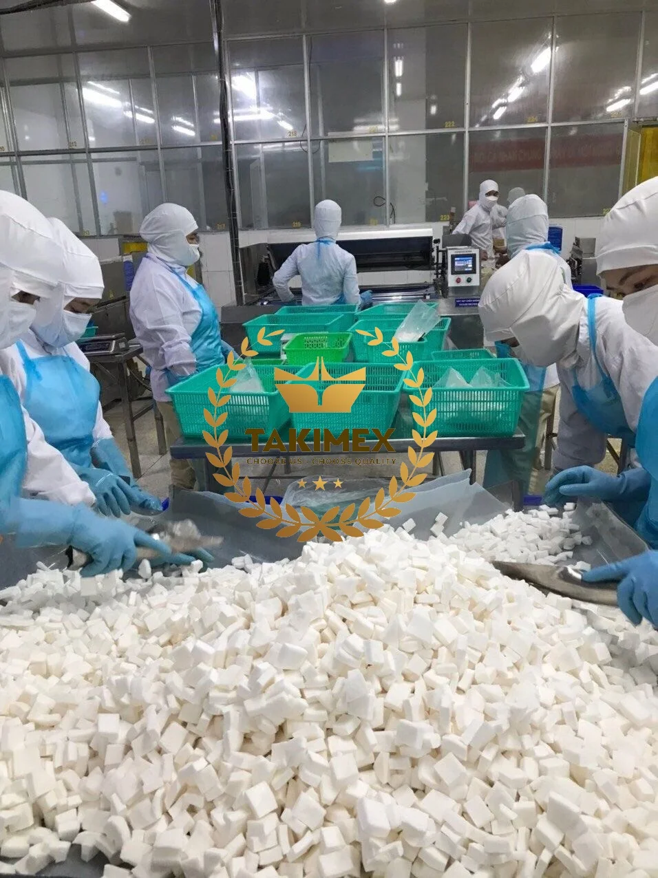 100% натурального молочно-белого цвета IQF замороженная Кокосовая мякоть в вакуумной упаковке срок годности 3 года сертификация ISO HACCP