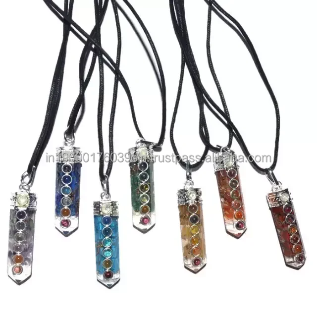 New Latest Crystal Gemstone Healing Seven Chakra Crystal Small Orgone Orgonite Pyramid Pendant For Crystal Wedding Gift Sale