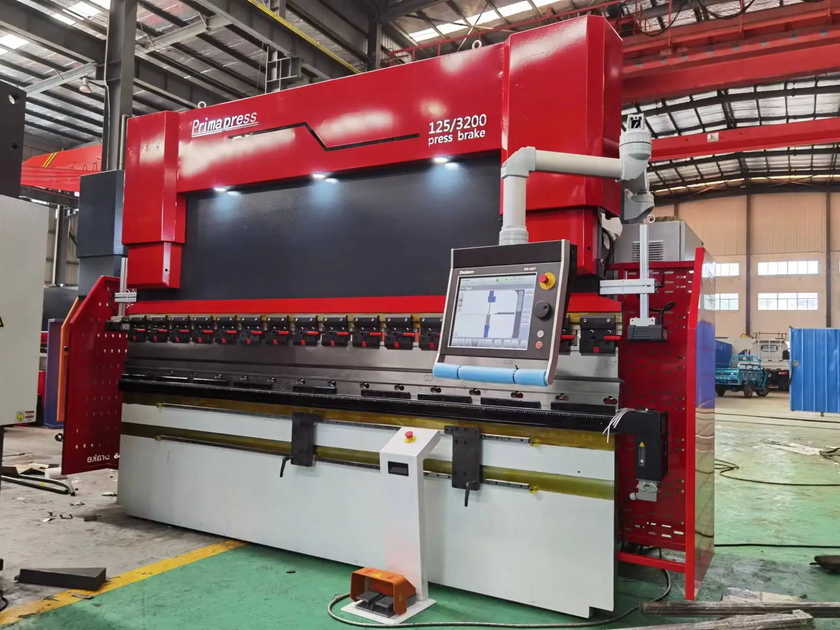 WE67K 100T3200MM 4 оси полный сервопривод CNC металлический пресс-тормоз с системой управления DELEM