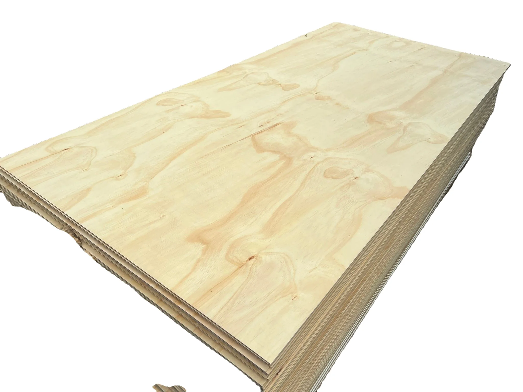 Pine plywood for packaging and bulkhead