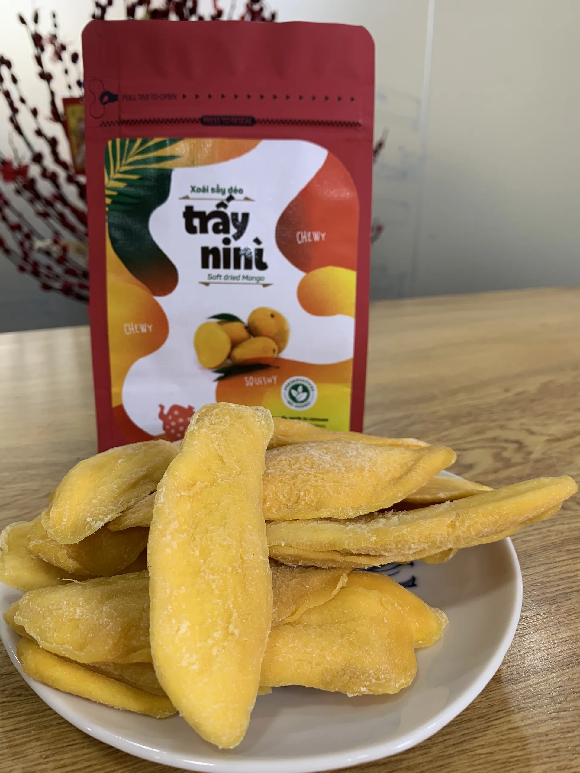 Taste Sweet mango dried from Vietnam Sliced Shape Cultivation type Packaging Vacuum Pack Hot 2022