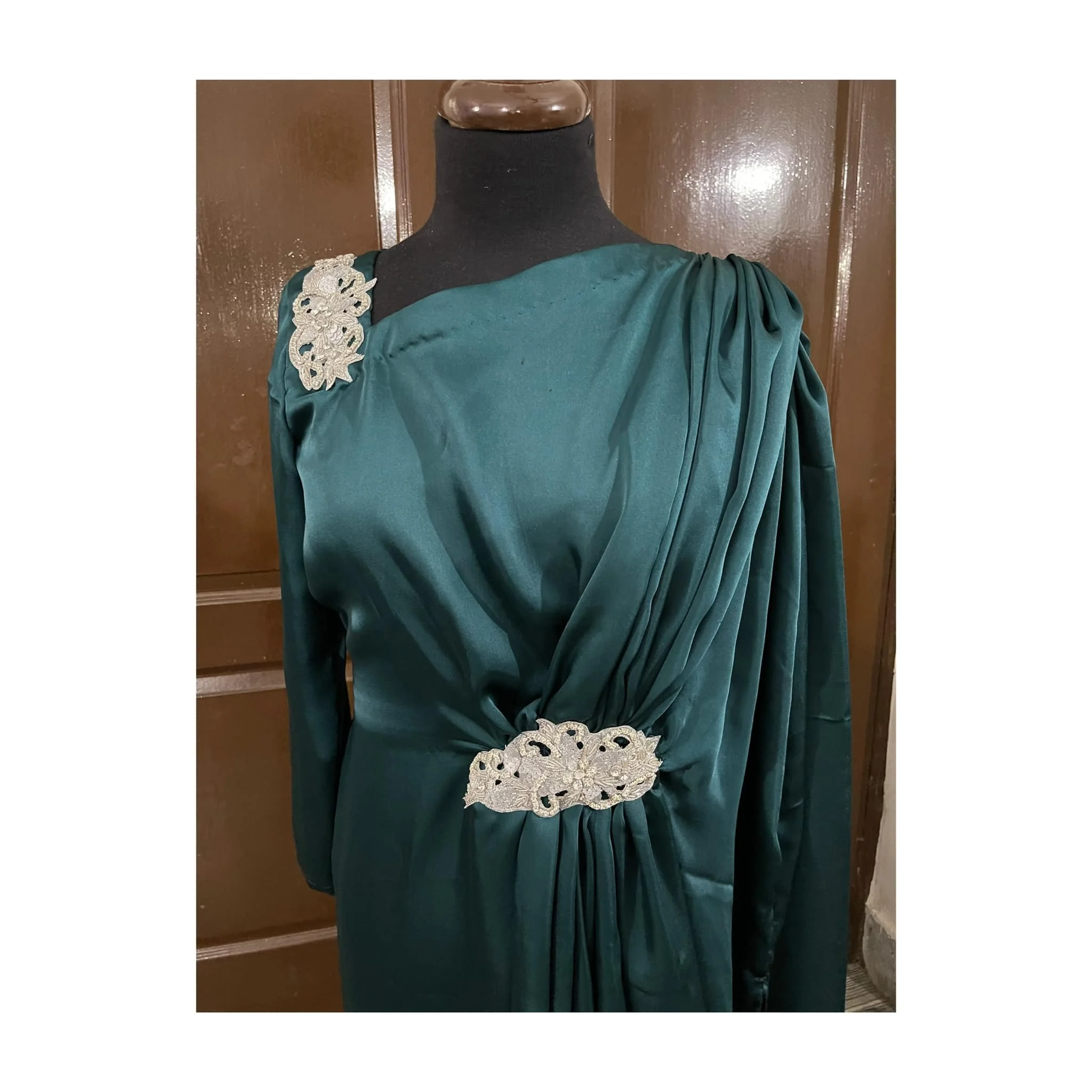 Тенденции от Cp оптовая продажа большие размеры новейшее дизайнерское длинное шелковое платье-Кафтан из Дубая Пакистанская коллекция модных платьев