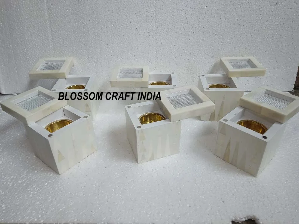 Beautiful Ramadan Special Mother Pearl Inlay Incense Oud Bakhoor Burner Mubkhar Wood Seed Material Sandalwood Tealight Holder