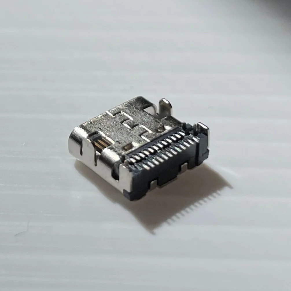 Индивидуальный разъем USB 3,1 типа C