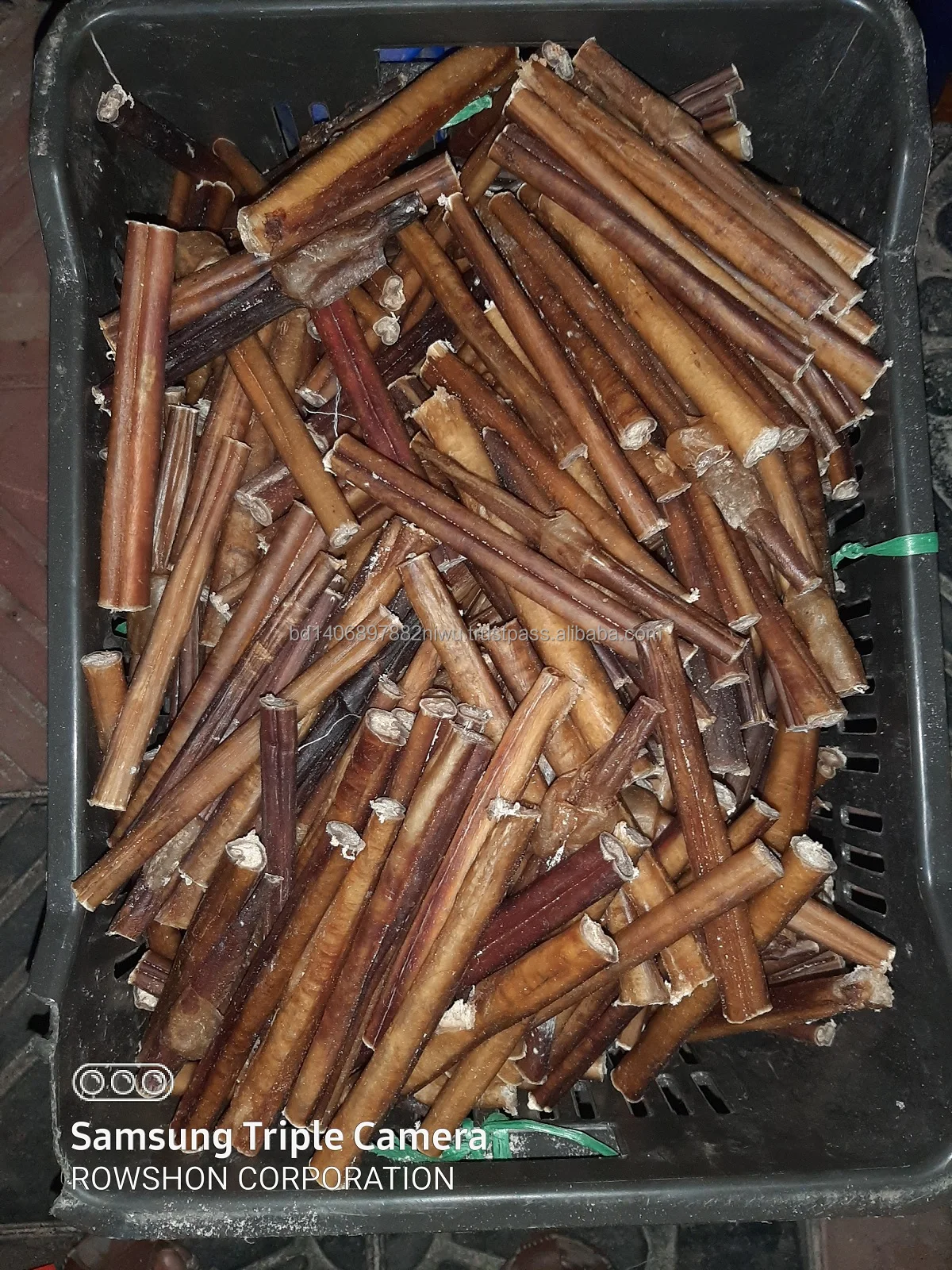 Dried bully sticks