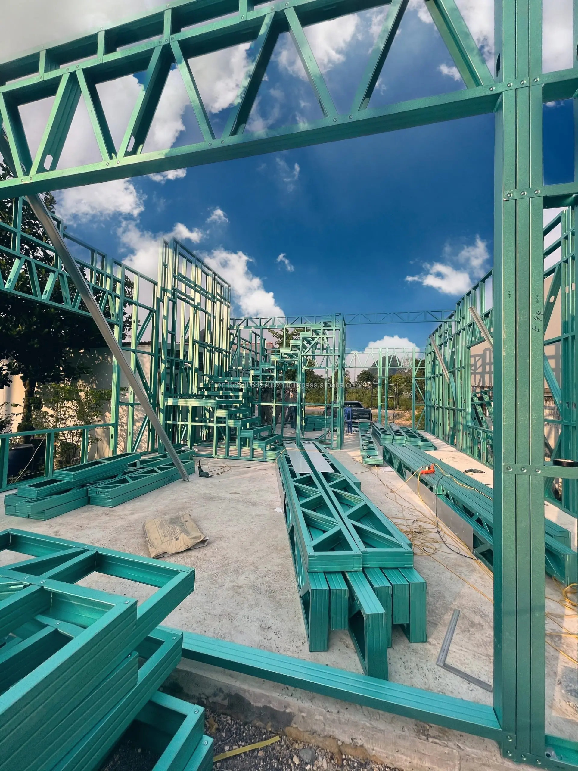 Durable and Eco-Friendly Light Steel Framing for Modern Prefab Greenhouses Outdoor