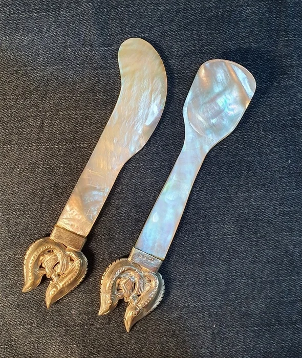 Perfect Yellow Lip Mother of Pearl serving set of Spoon, Caviar spoon, oyster spoon best selling from Vietcrafts