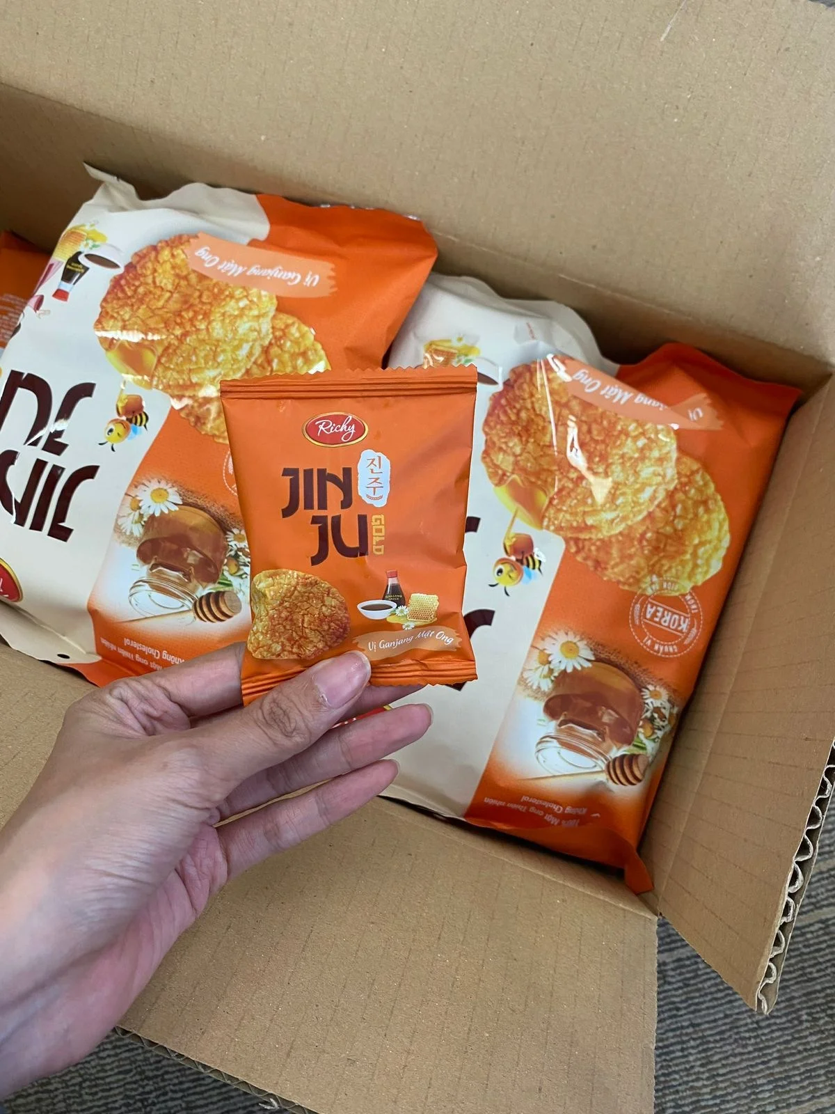 Хороший вкусный рисовый крекер Richy мед в Корейском стиле из Вьетнама с сумкой 120 г