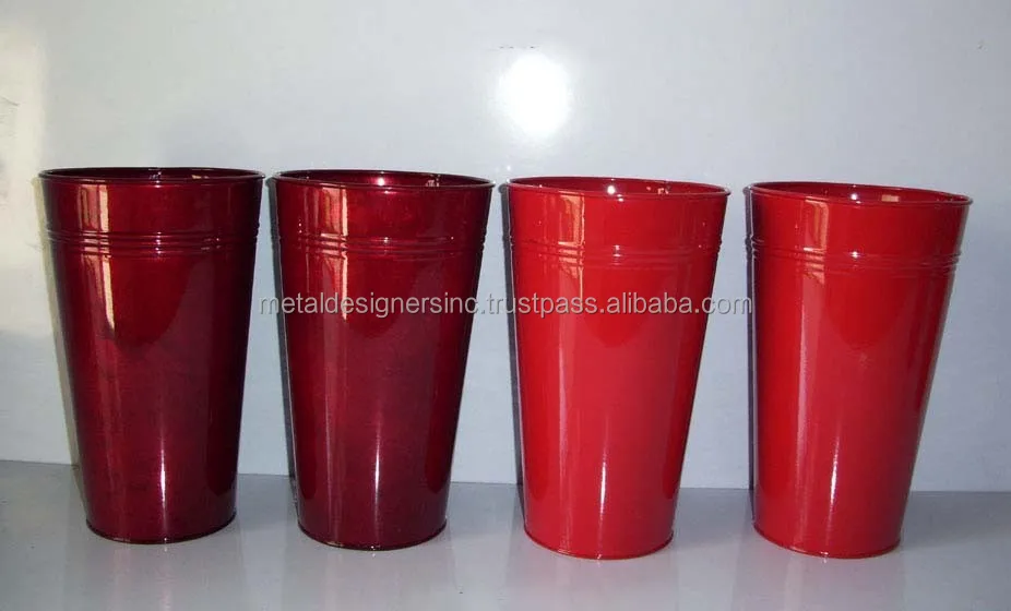 Simple and Attractive decorative Metal flower pots