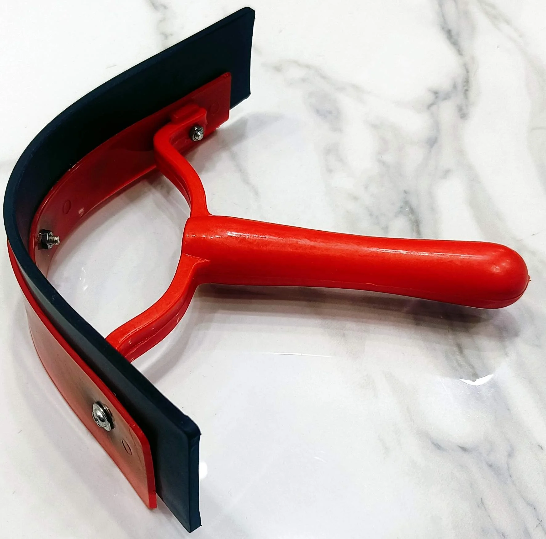 Equestrian Equipment Soft Touch Horse Grooming Brush Mane and Horse Sweat Scraper customized horse care products