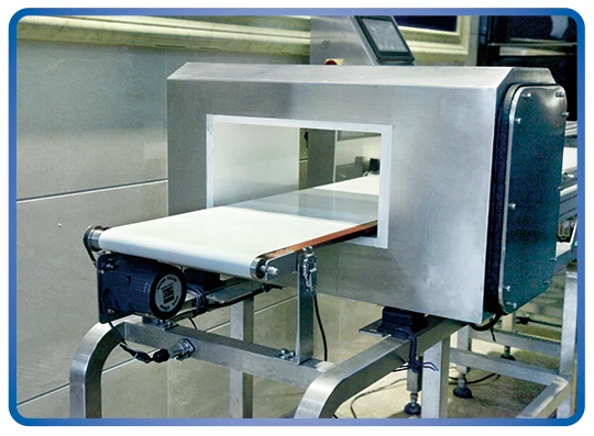 Automatic combined check weigher and metal detector for food industry