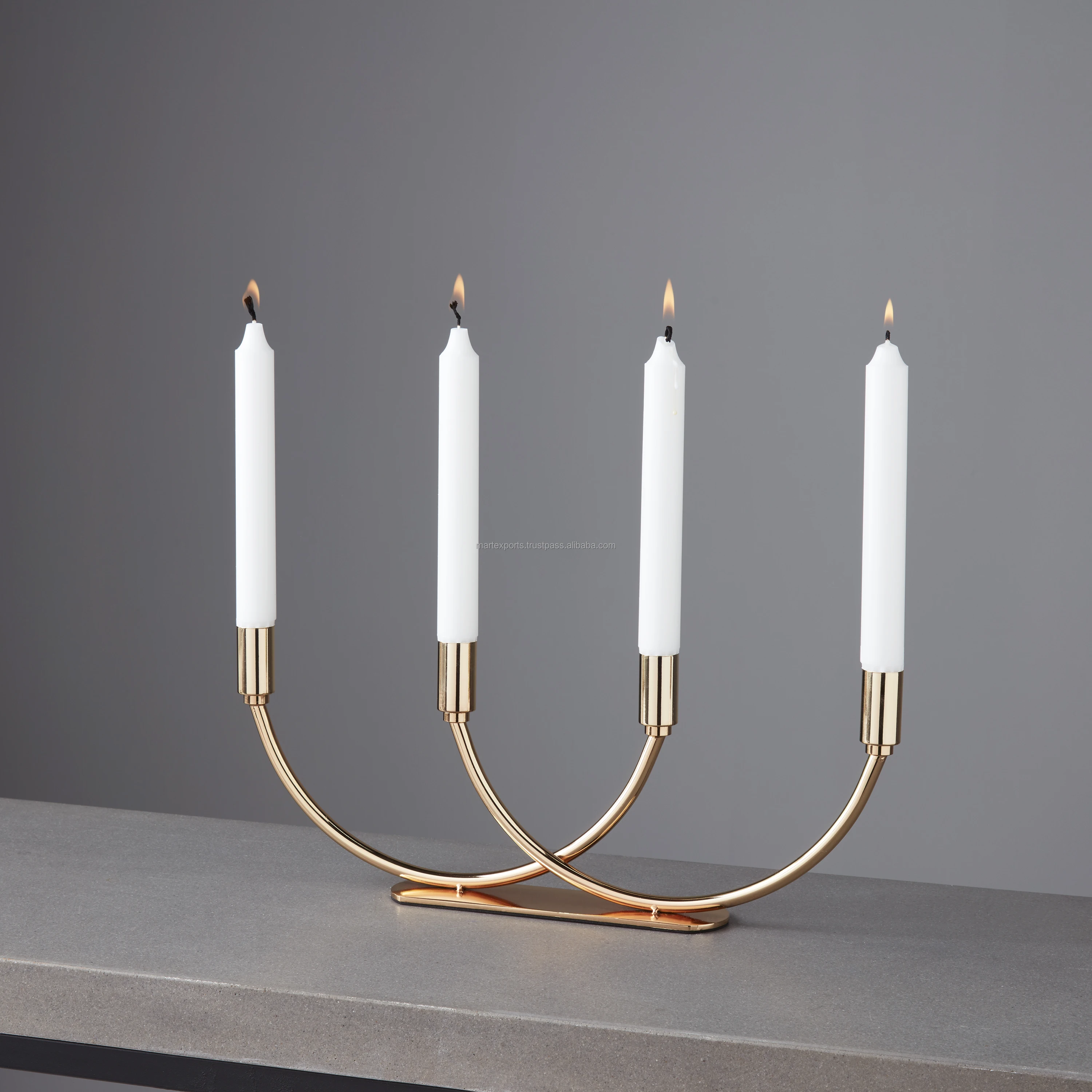 Hot sale nordic modern metal gold 4 candle holders candelabra for christmas and wedding decoration