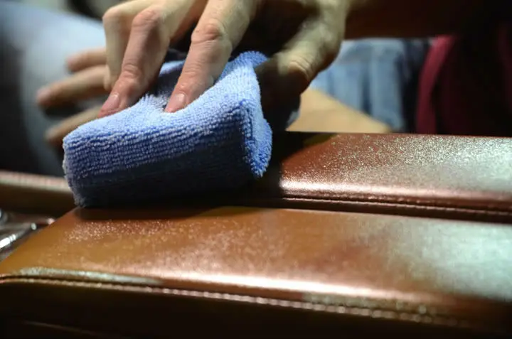 Natural Biological Formula Inside Car Leather Care Cleaner Leather Conditioner and Cleaner