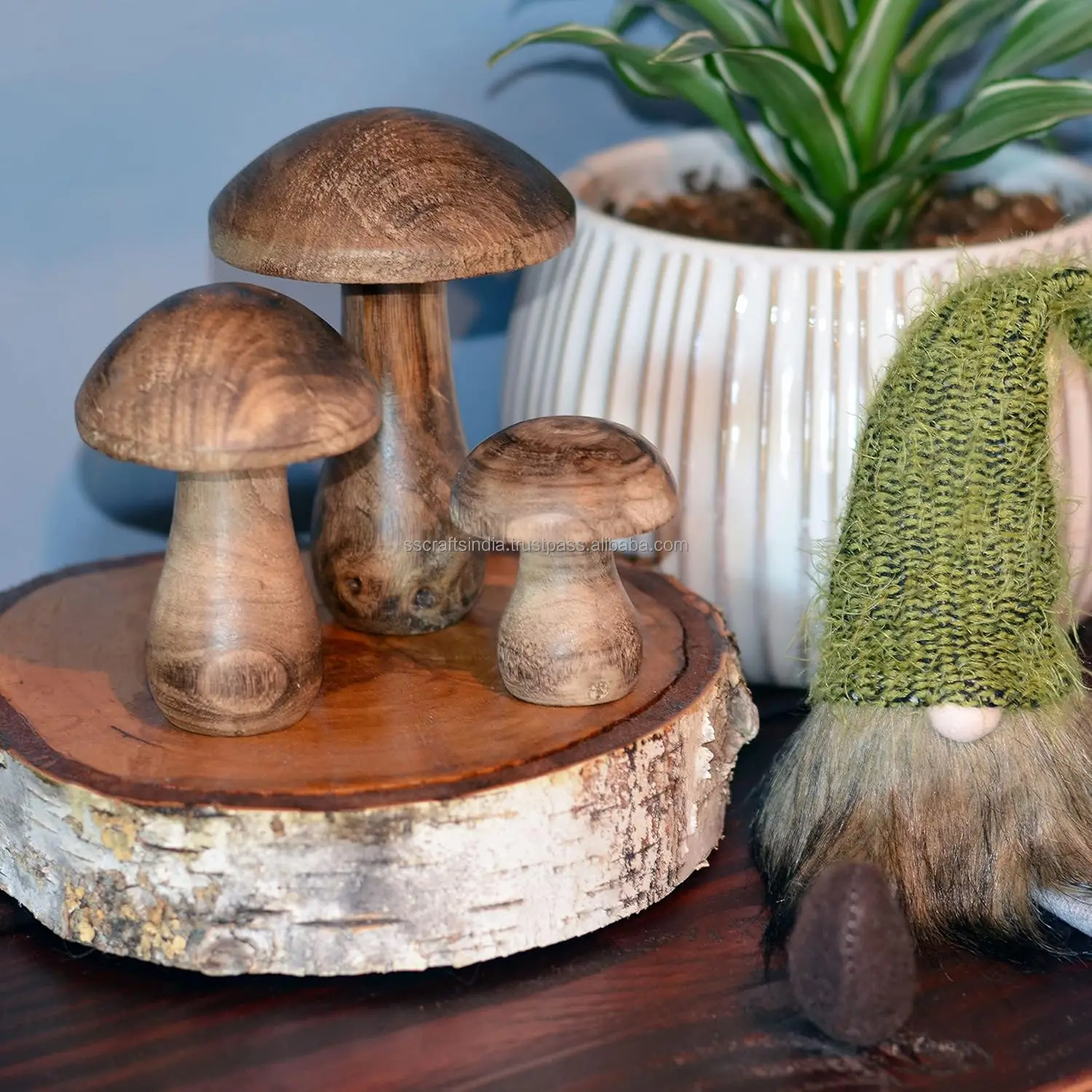 Wooden Mushroom Toy Pack of 3 Set Various Sizes Natural Mini Mushroom for Home Decor and Crafts Garden Accessories Creative Gift