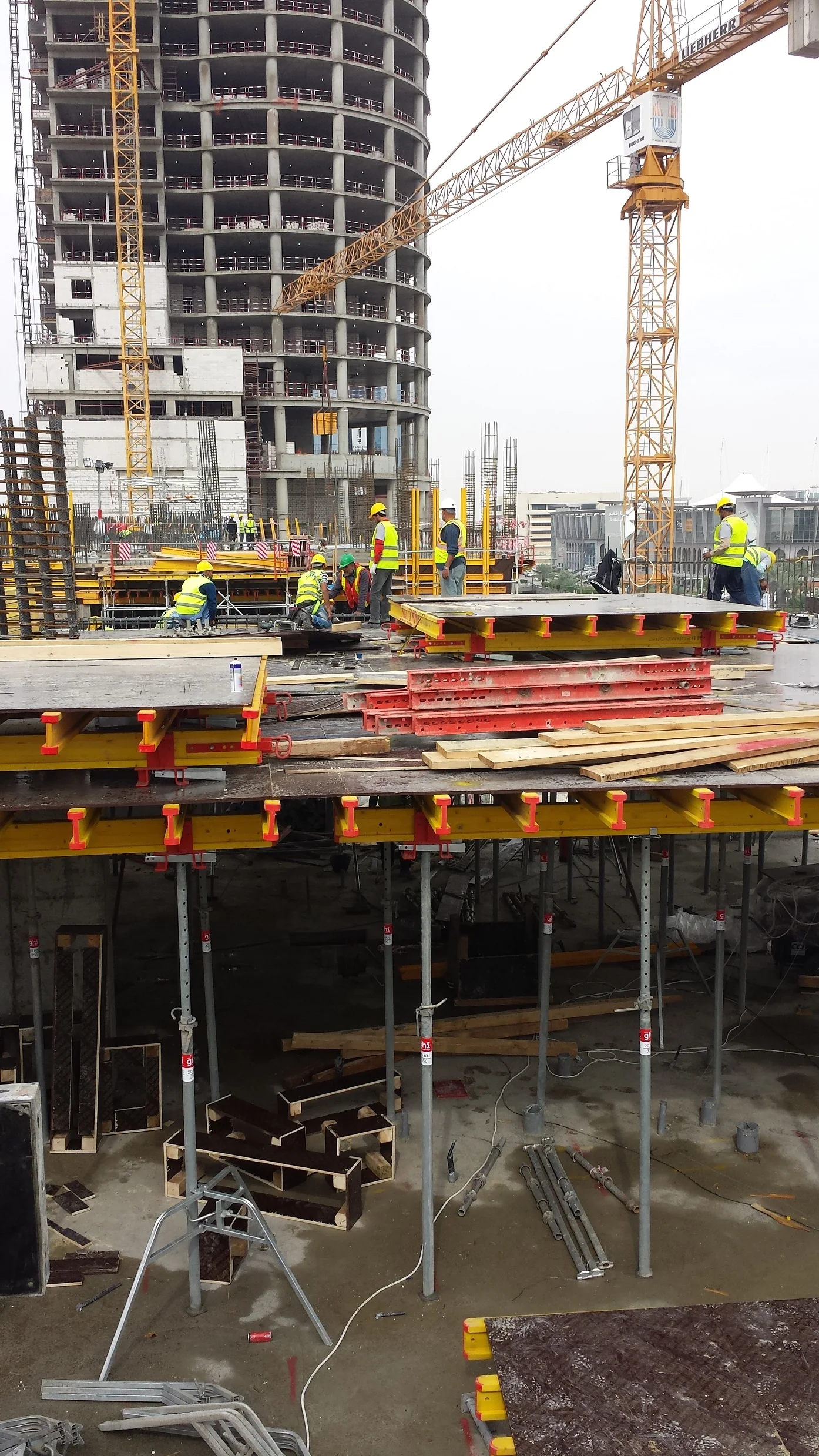 Table Formwork for Mid-Rise building
