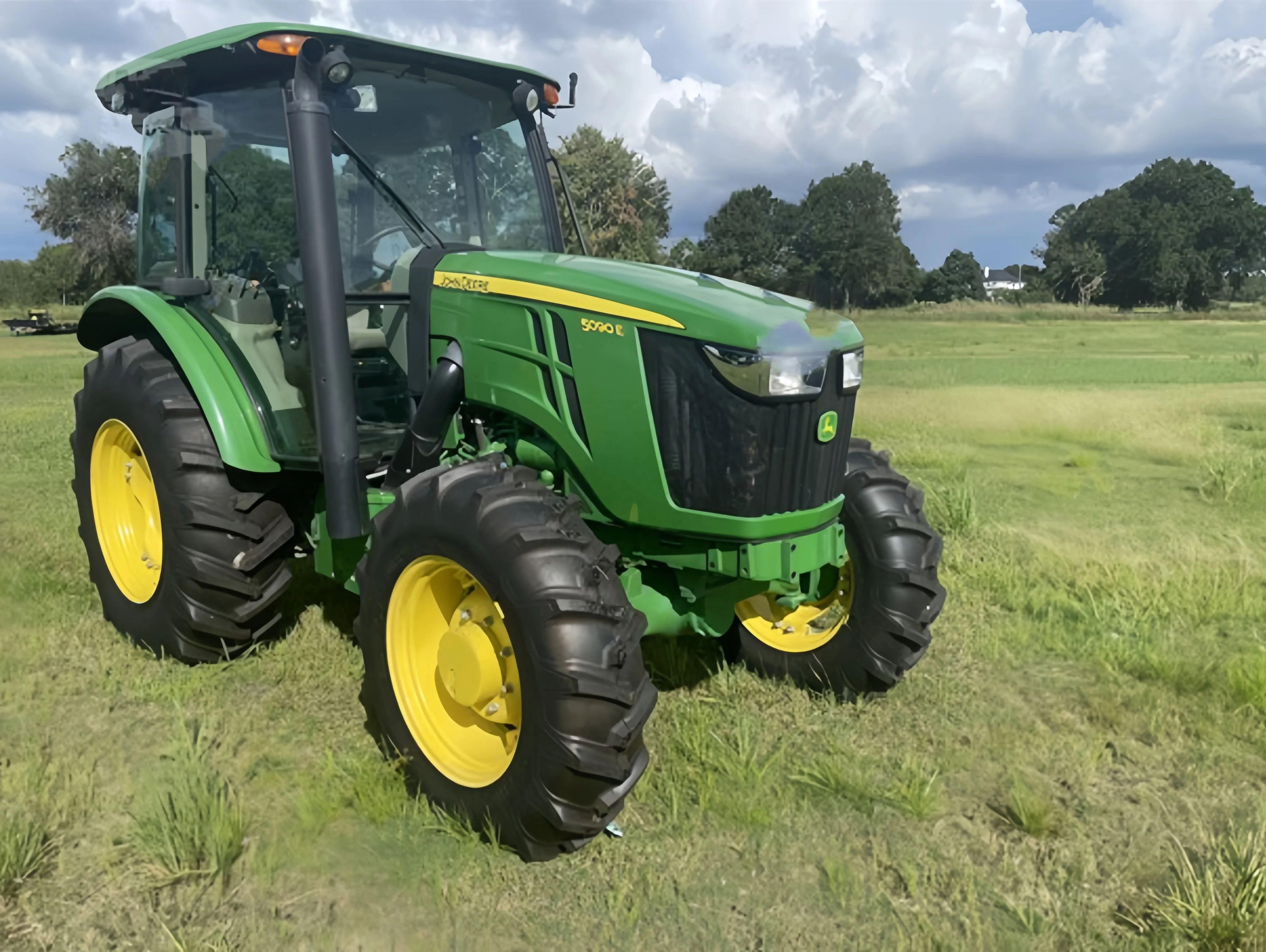 High Operation Best Deal Used 2019 Deere 5090E Hydraulic Agricultural Tractor Diesel Engine For Sale