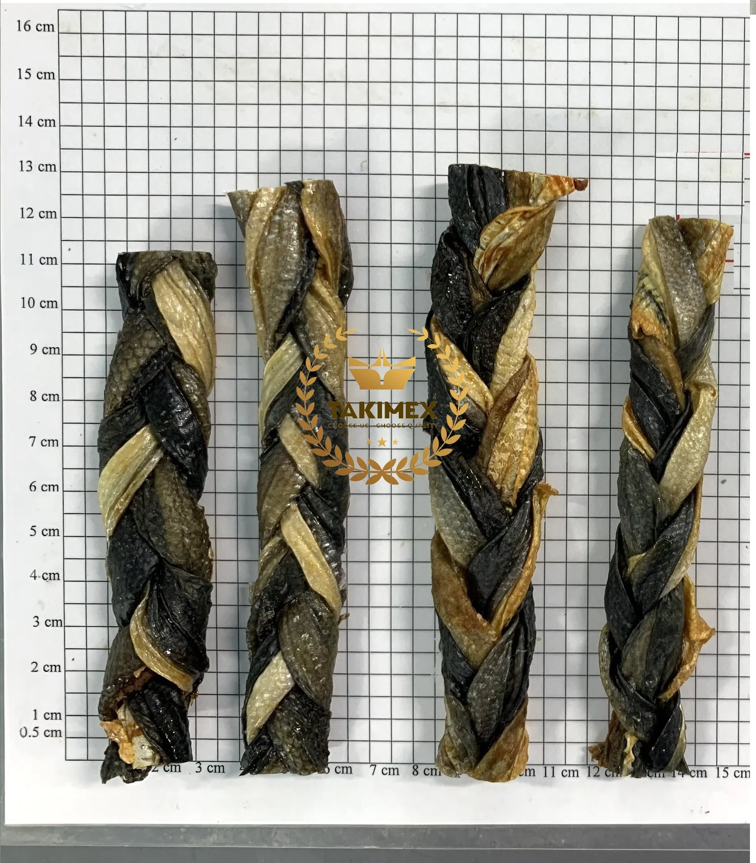 TASTY DRIED FISH TREATS FOR DOGS OMEGA-3 RICH SALMON BASA FISH SKIN 500 GRAMS PACKING OEM FROM TAKIMEX FACTORY VIETNAM