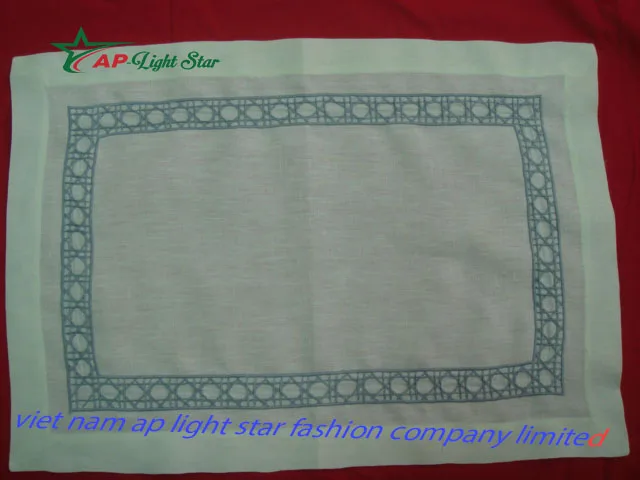 100% cotton   Hand  Embroidered Napkins for restaurant