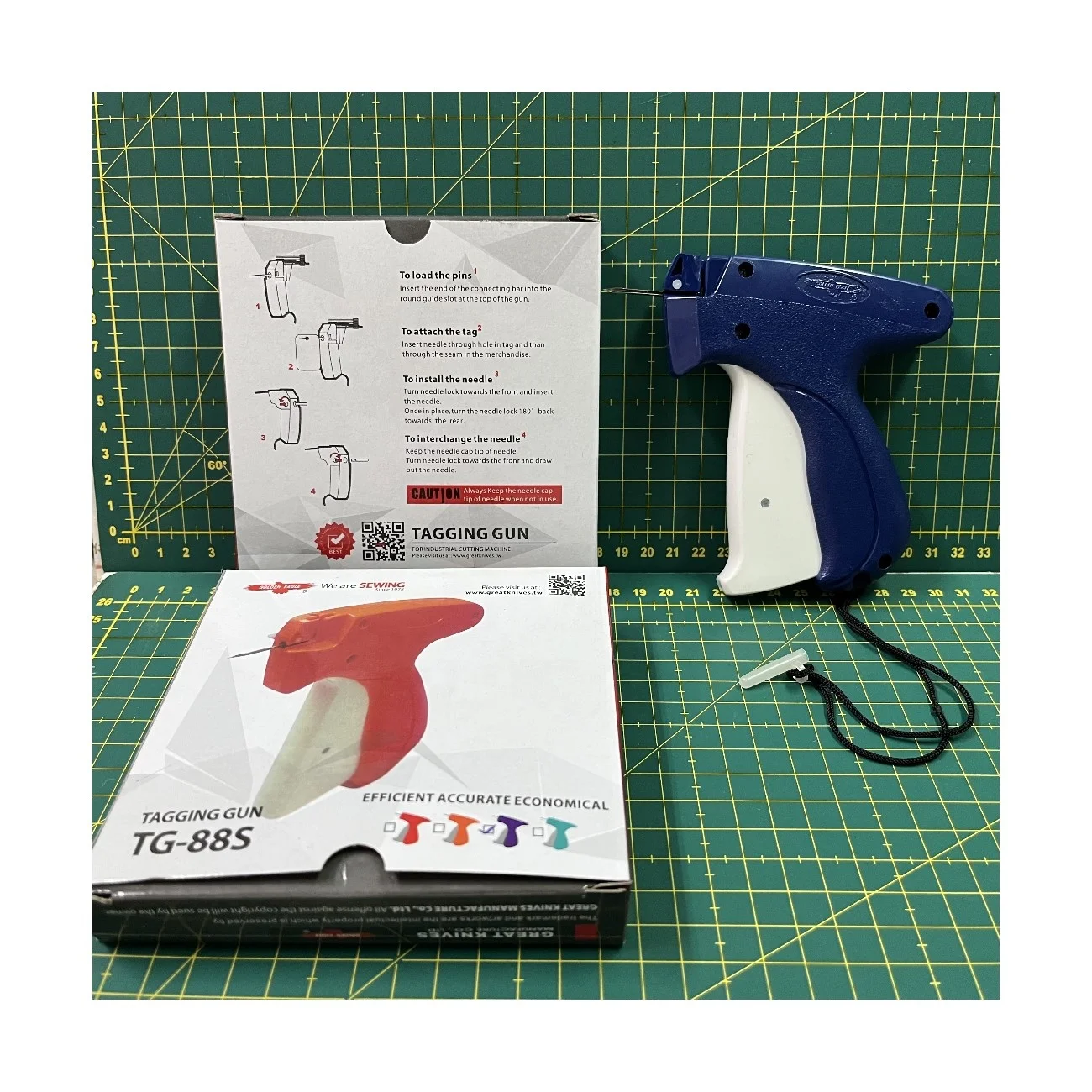 TG-88S TAGGIN GUN INDUSTRIAL SEWING MACHINE ACCESSORY LABEL and PIN MADE in TAIWAN