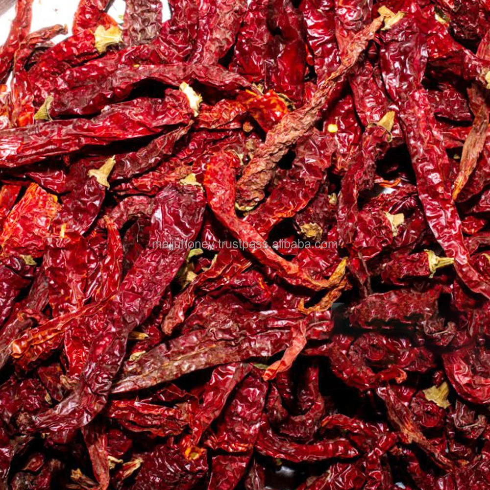 Crushed Flaky Capsaicin-rich   Byadgi Red Chilli with out stem Rich Flavor Suitable for those who prefer less spicy food.