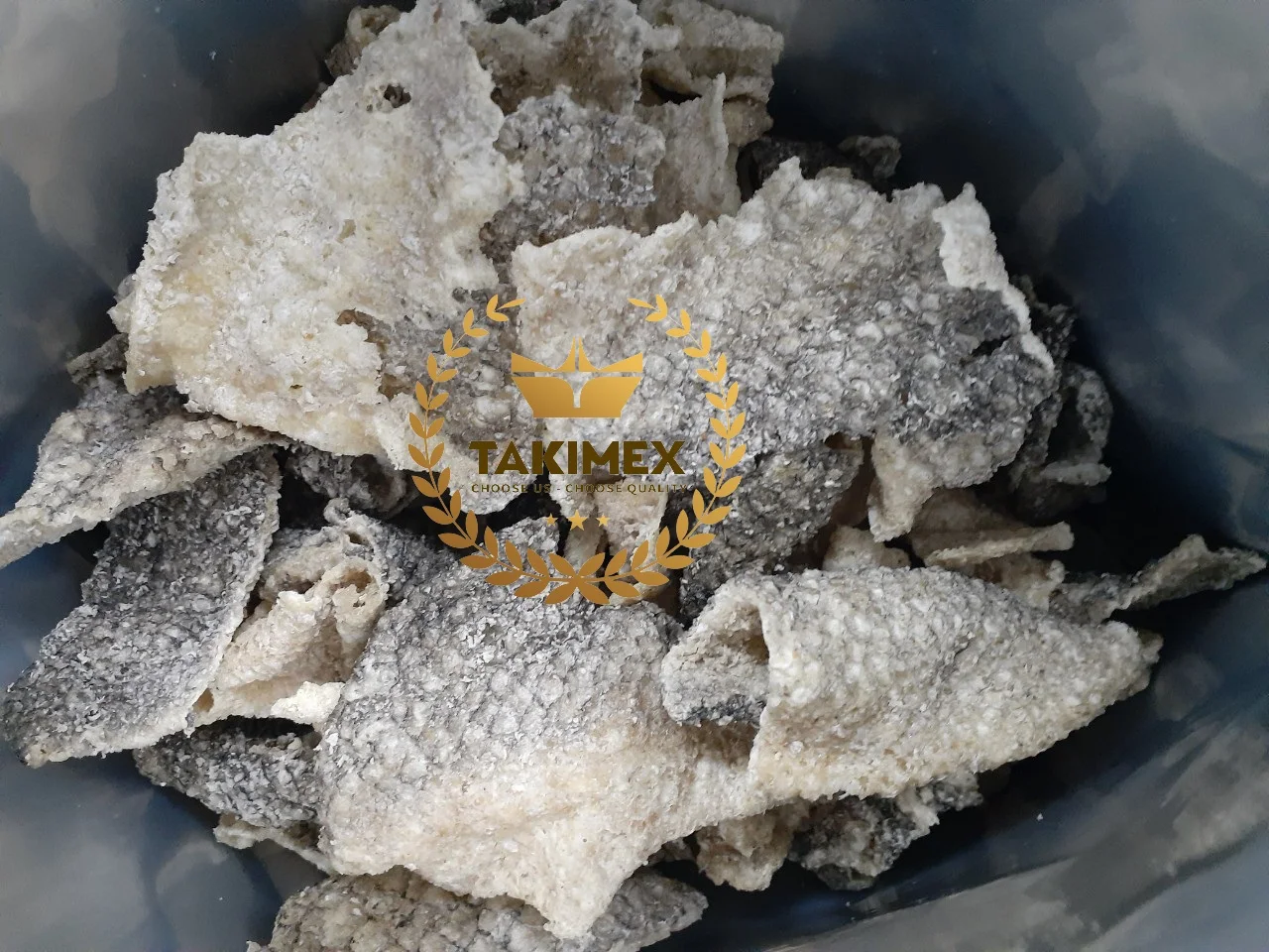 Vietnam Dried Fried Fish Skin Snack/ Salted Egg Fish Skin Snack with best price from TAKIMEX factory