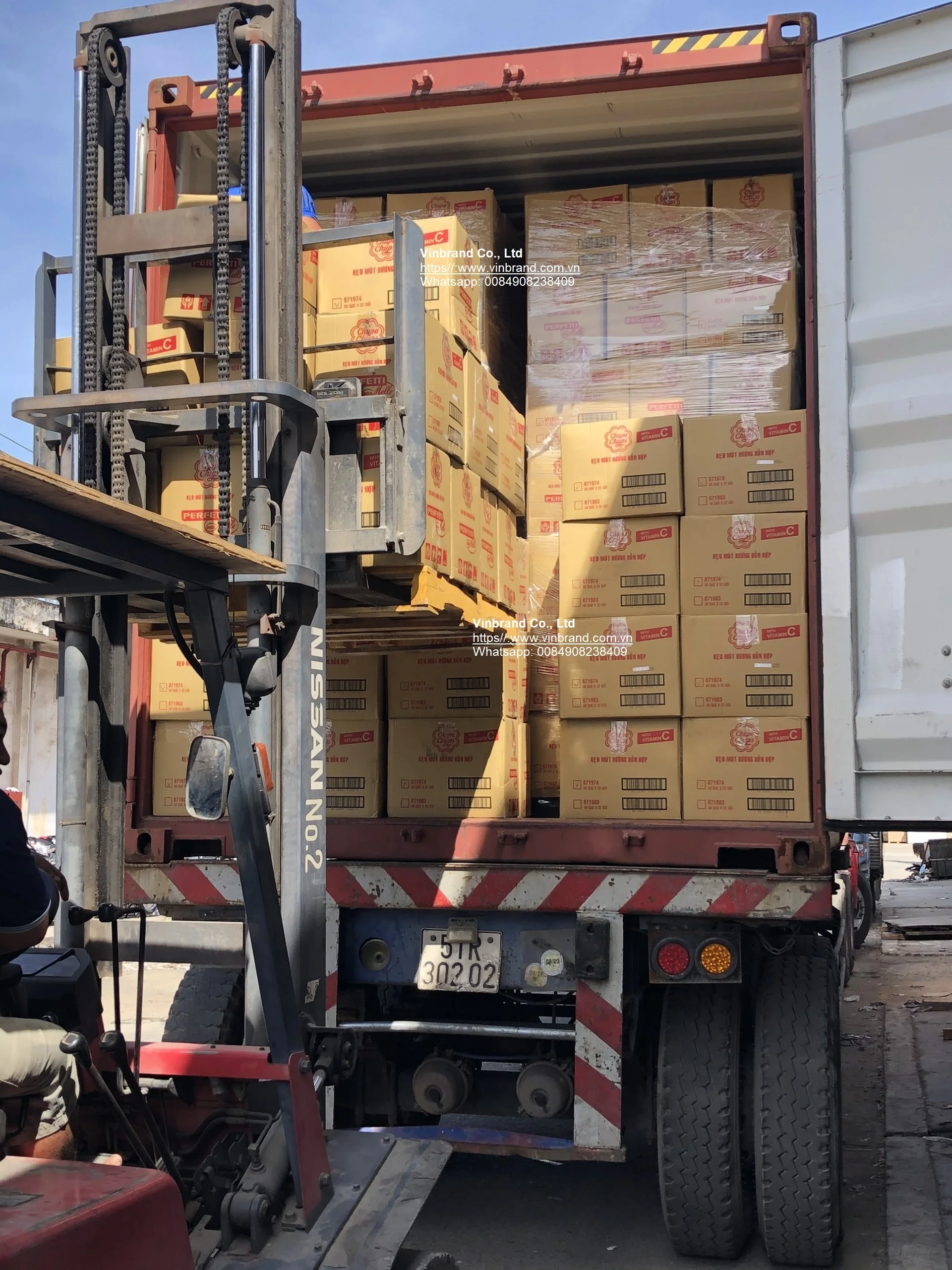 ChupaChups sour belt box 336g (7gram x 48pcs) strawberry & cola