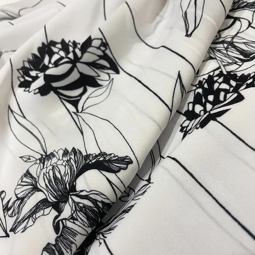  Изящные черно-белые цветы с рисунком ручной работы в полоску 110 г 100% полиэстер шифоновая ткань цветком для верха