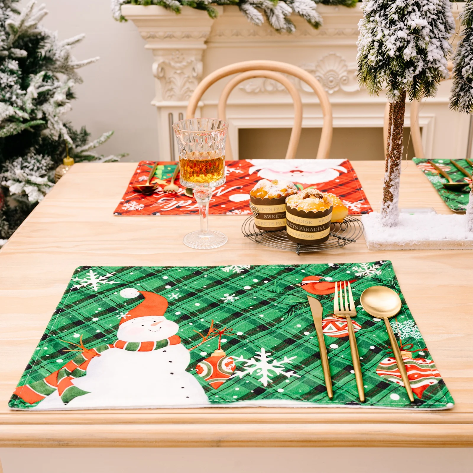 Green Snowman Plaid Placemat