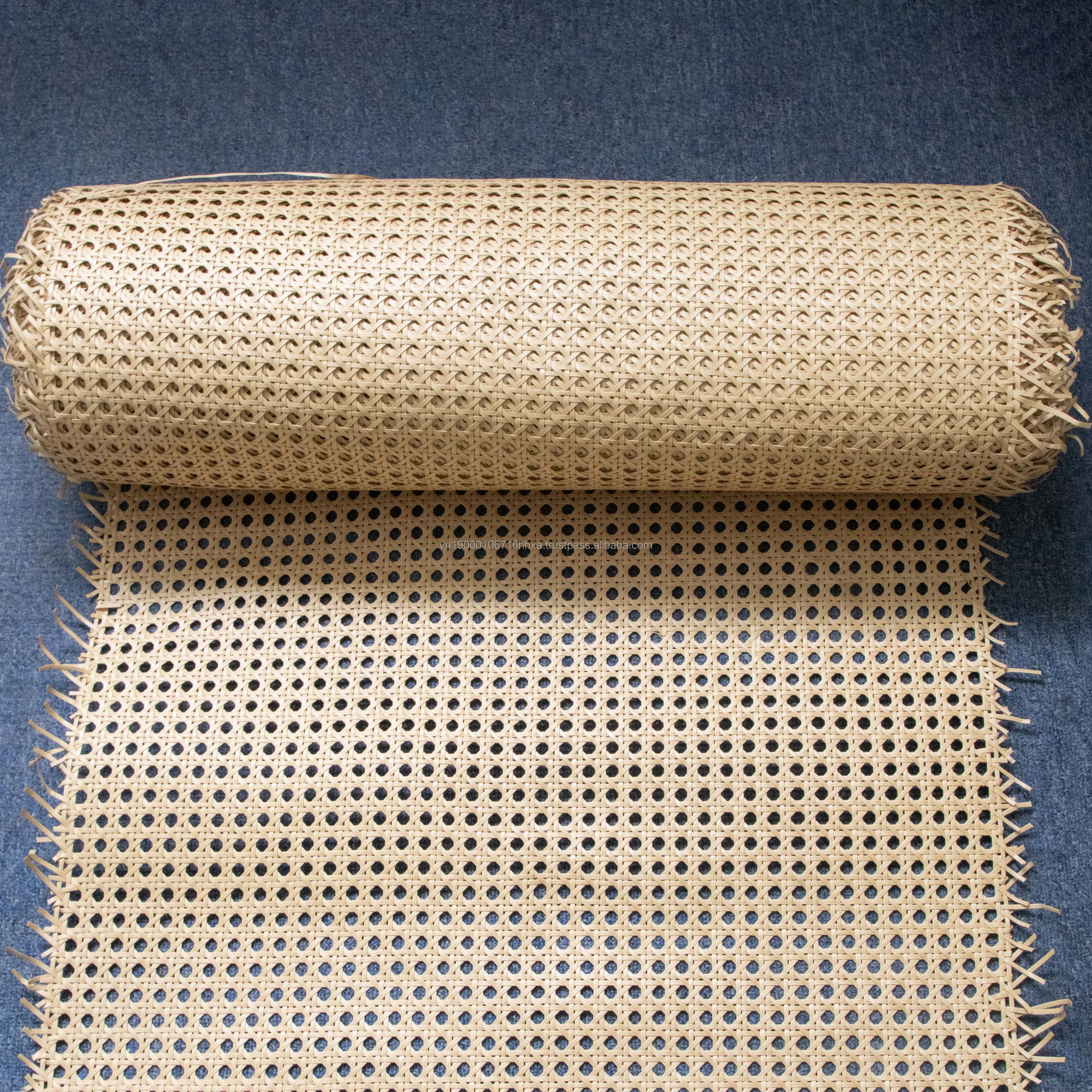 Ротанговый тростниковый рулон из натурального плетеного материала премиум-качества по самой низкой цене для декора стола стула от фабрики во Вьетнаме