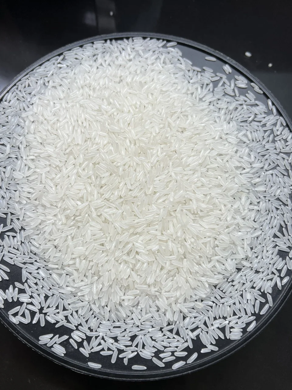 Broken Polished and Sotexed Premium Quality 5% Jasmine Rice Top Exporter White Rice 5KG 10KG 25KG 50KG Vietnam (WA 84 971827680)
