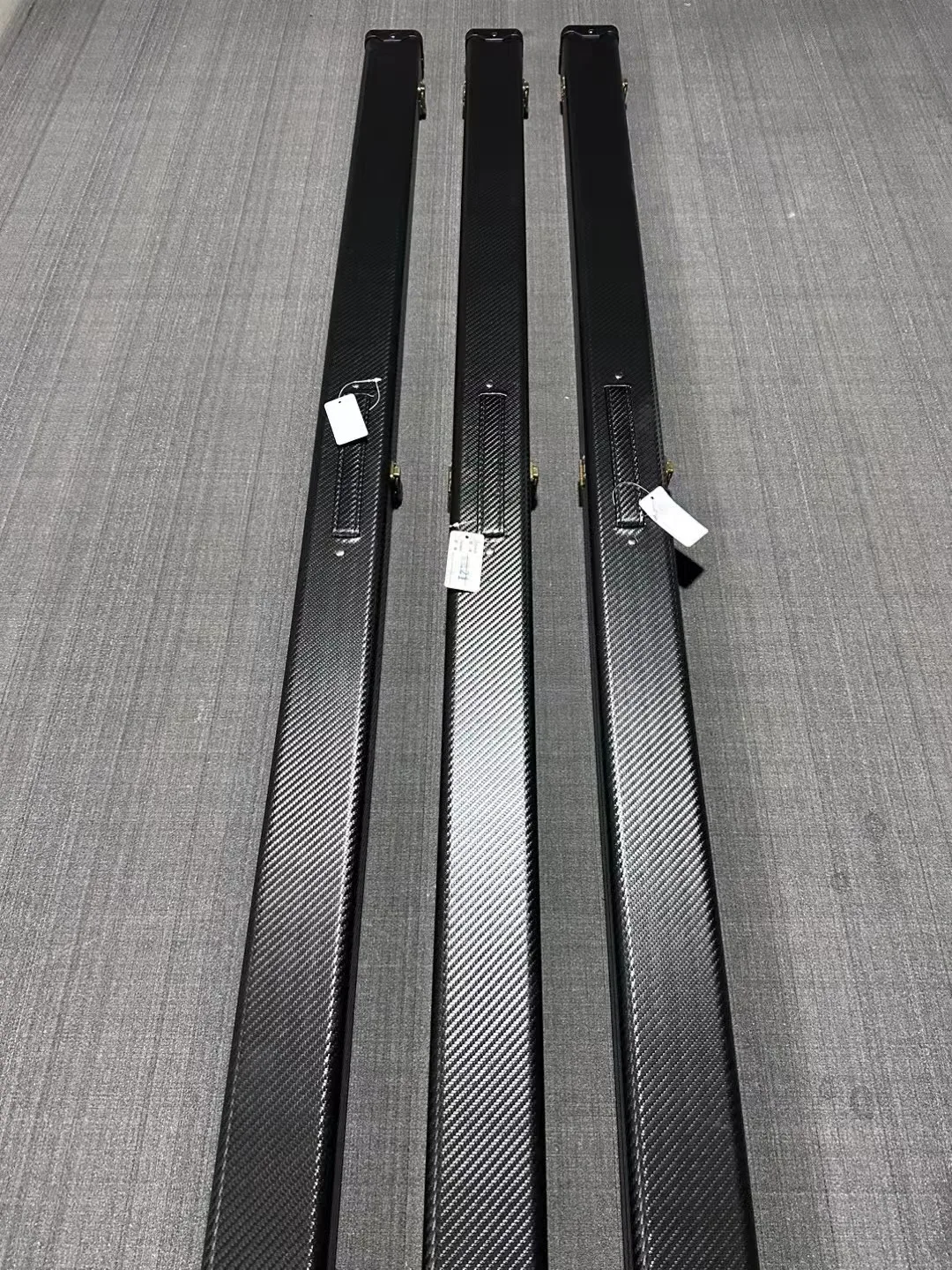 one pieces Snooker aluminum billiard  cue case with leather cover flannel sponge lining pool cue case 3/4 halo case