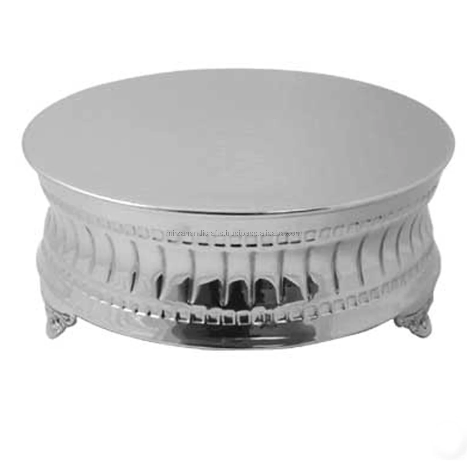3-Piece Cake Stand Round Metal Cake Stands Set Unique Decorative Pattern Round Metal Cake Stands