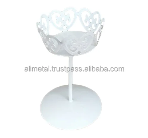 Customizable Unique And Decorative Metal Iron White Powder Coated Cake Stand Or Cake Display Stand For Parties And Wedding