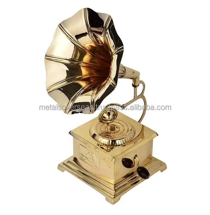 Indian Handmade Gramophone Showpiece Brass Decorative Antique/Vintage Style Gramophone for Table Home Decor