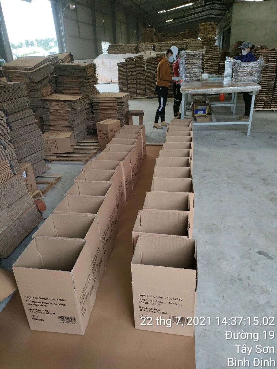 Wood composite interlocking decking tile waterproof pavement floor outdoor patio garden terrace tiles