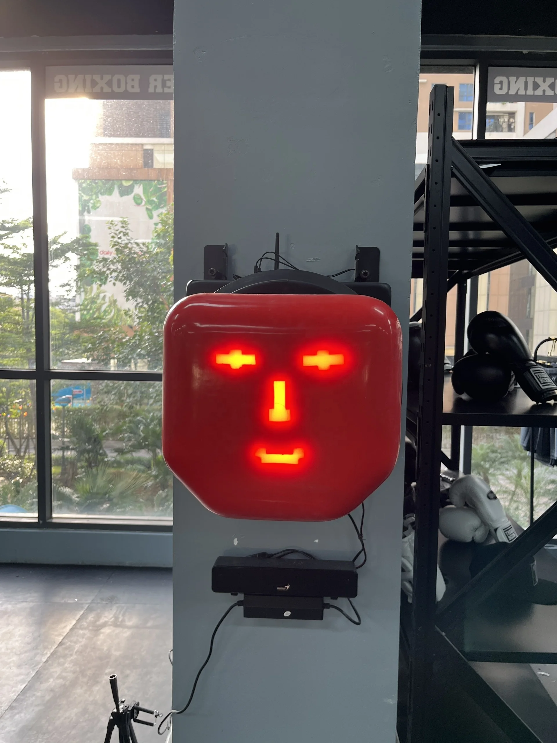 Compact and portable Champio Tri Luc Master boxing and martial arts training machine with easy installation and use