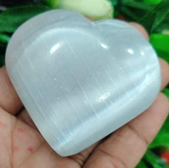 Selenite Crystal Heart Stone : Gemstone Puffy Heart For Sale : Wholesale Crystal Heart