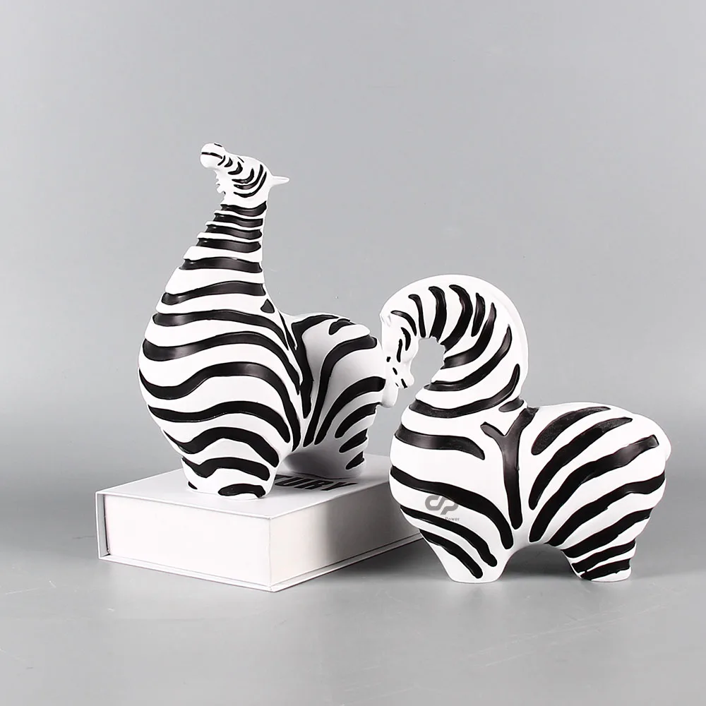 Factory wholesale customized Resin horse Figurine Model Home Decor Ornament decoration horse