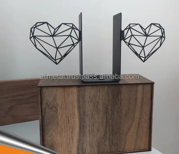 Настраиваемые металлические подставки для книг в форме сердца железные и алюминиевые офисного использования или подарок