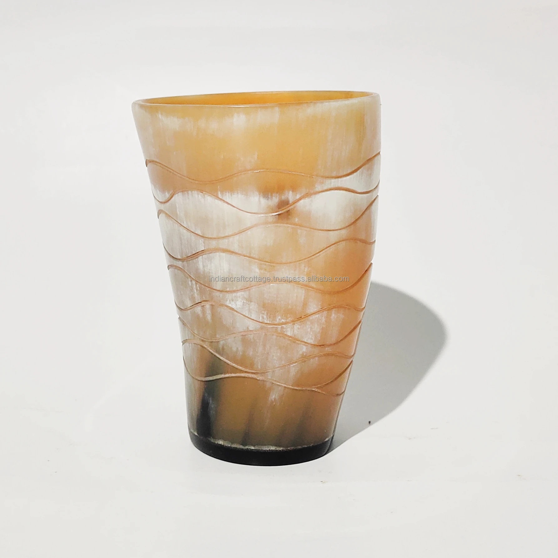 Рог ручной работы аутентичное стекло с гравировкой Высококачественная отделка и герметичность от индийского ремесленного коттеджа