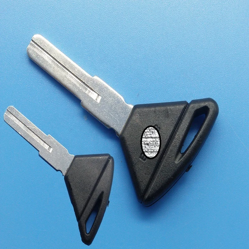 Black Red Motorcycle Uncut Blade Key For Aprilia Tuono Dorsoduro 750 1200 RSV MILL R Factory V4R RST1000 ETV1000 RS125 SR50 RSV4