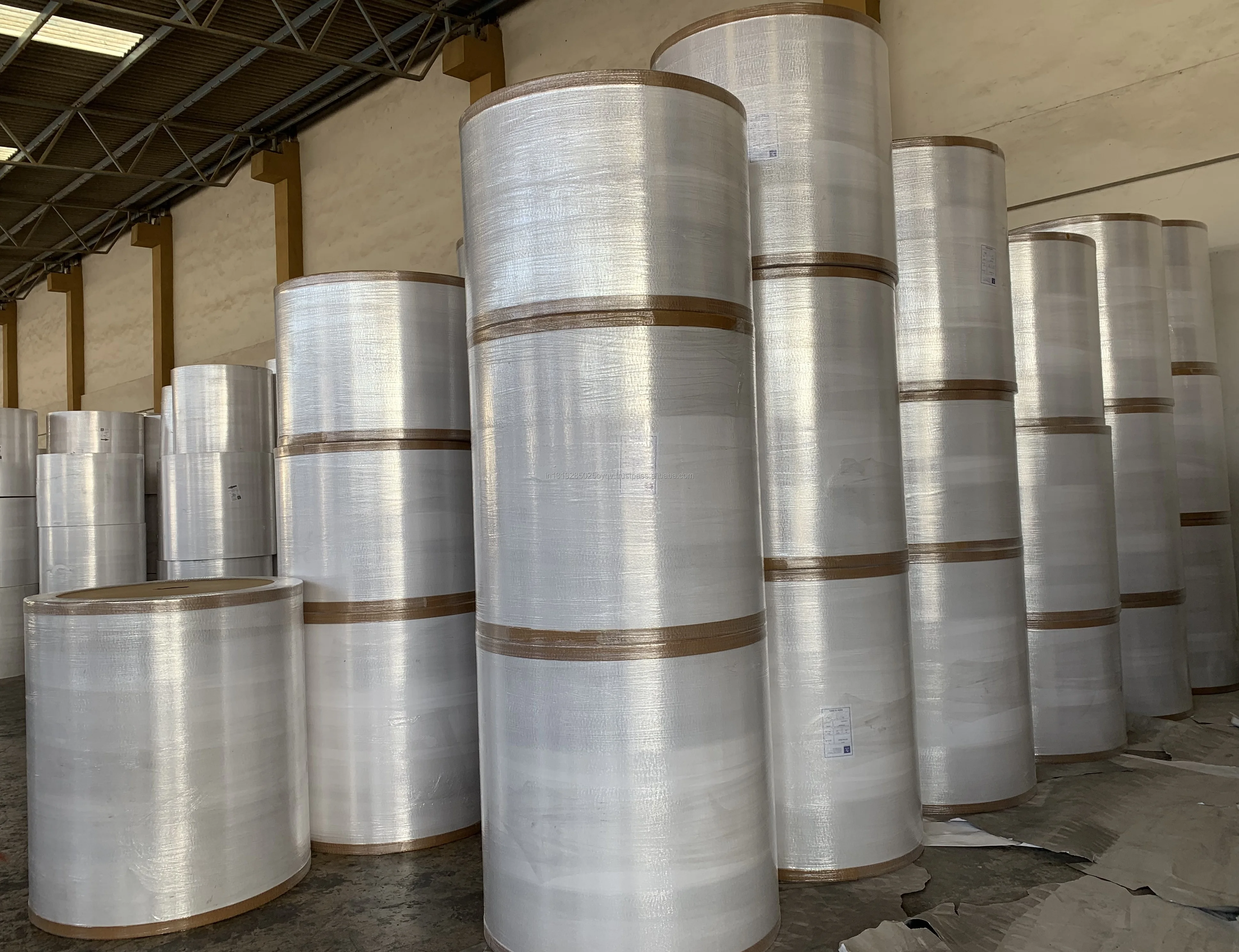 BREAKLESS PAPER REELS