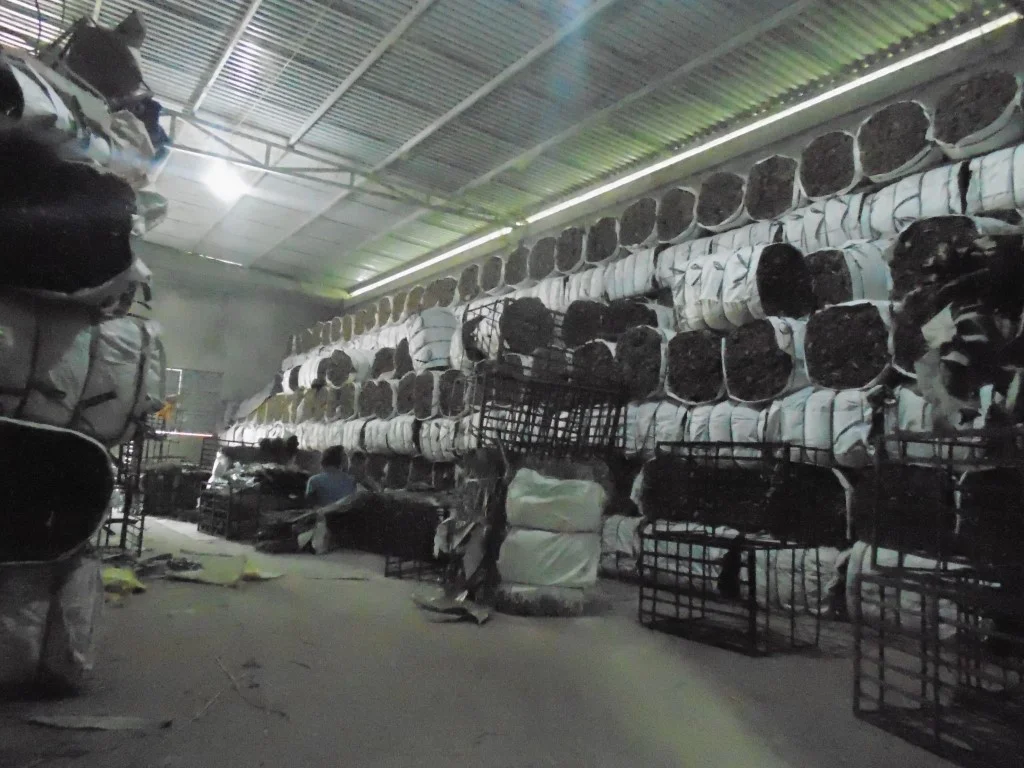 Dried bamboo leaves for cake from Vietnam , contact +84984418844