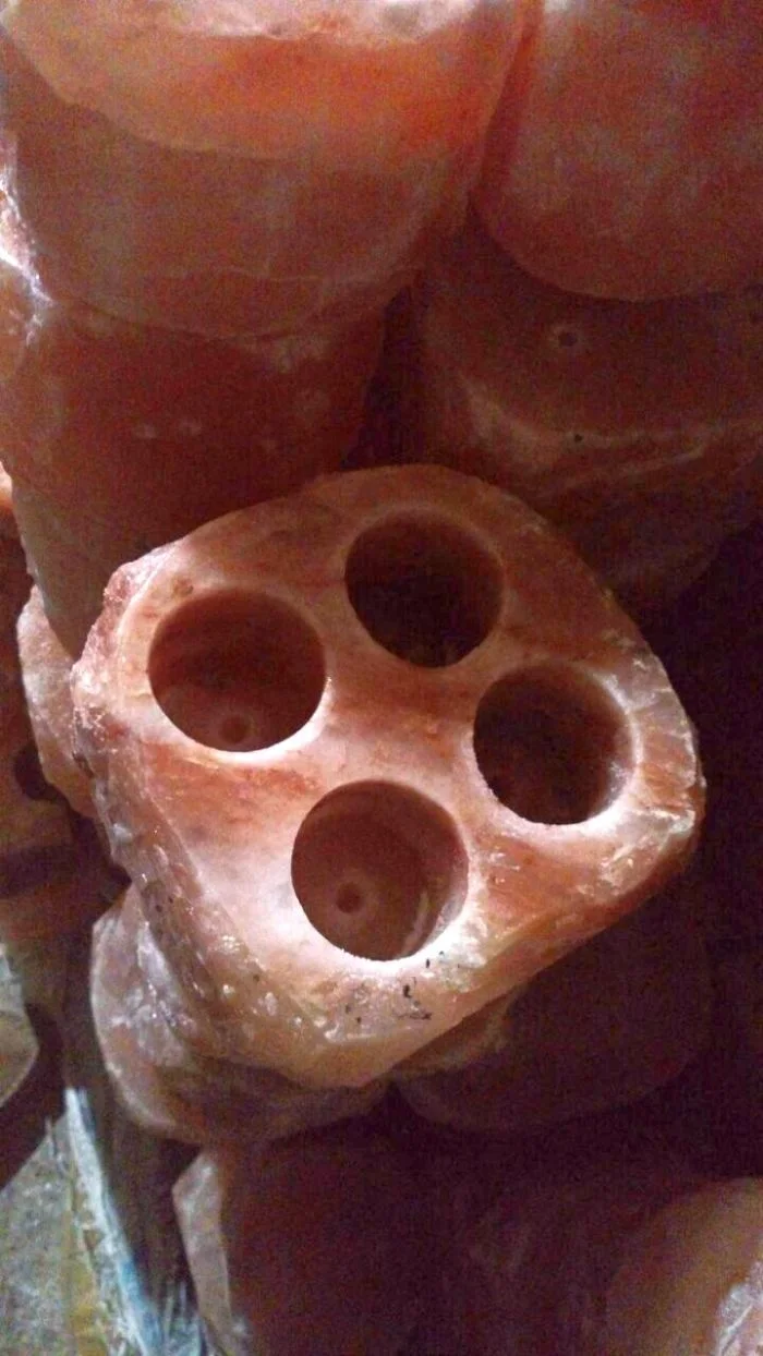 Beautiful Handcrafted Pink Salt Crystal Candle 3-Hole 2-2.5kg Natural Stone Theme Direct Factory Wholesale Price from Pakistan