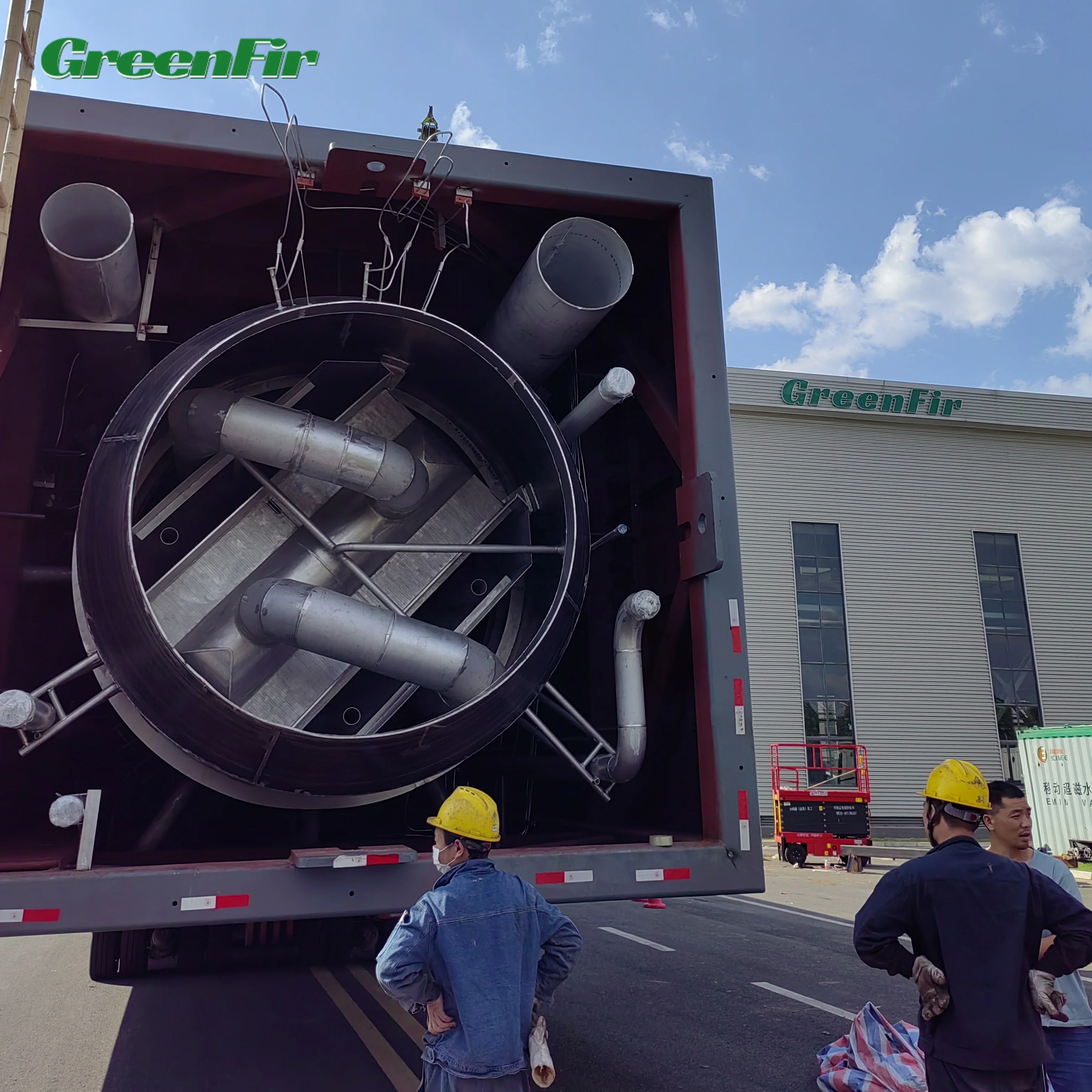 Cryogenic air separation unit to produce oxygen, nitrogen, argon with compact design and high efficiency in plant operation