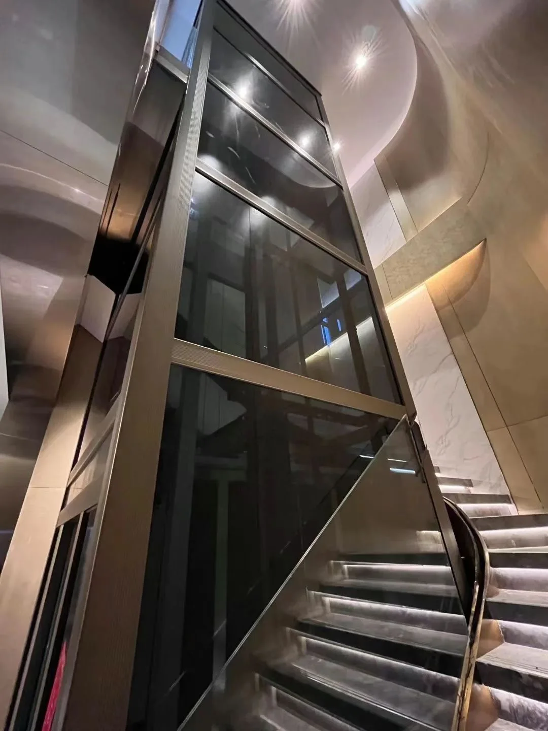 2-5 Floors Shaftless Residential Lifts In House Lift Small Lifts for 4/5/6 Persons Passenger Home Elevator In China