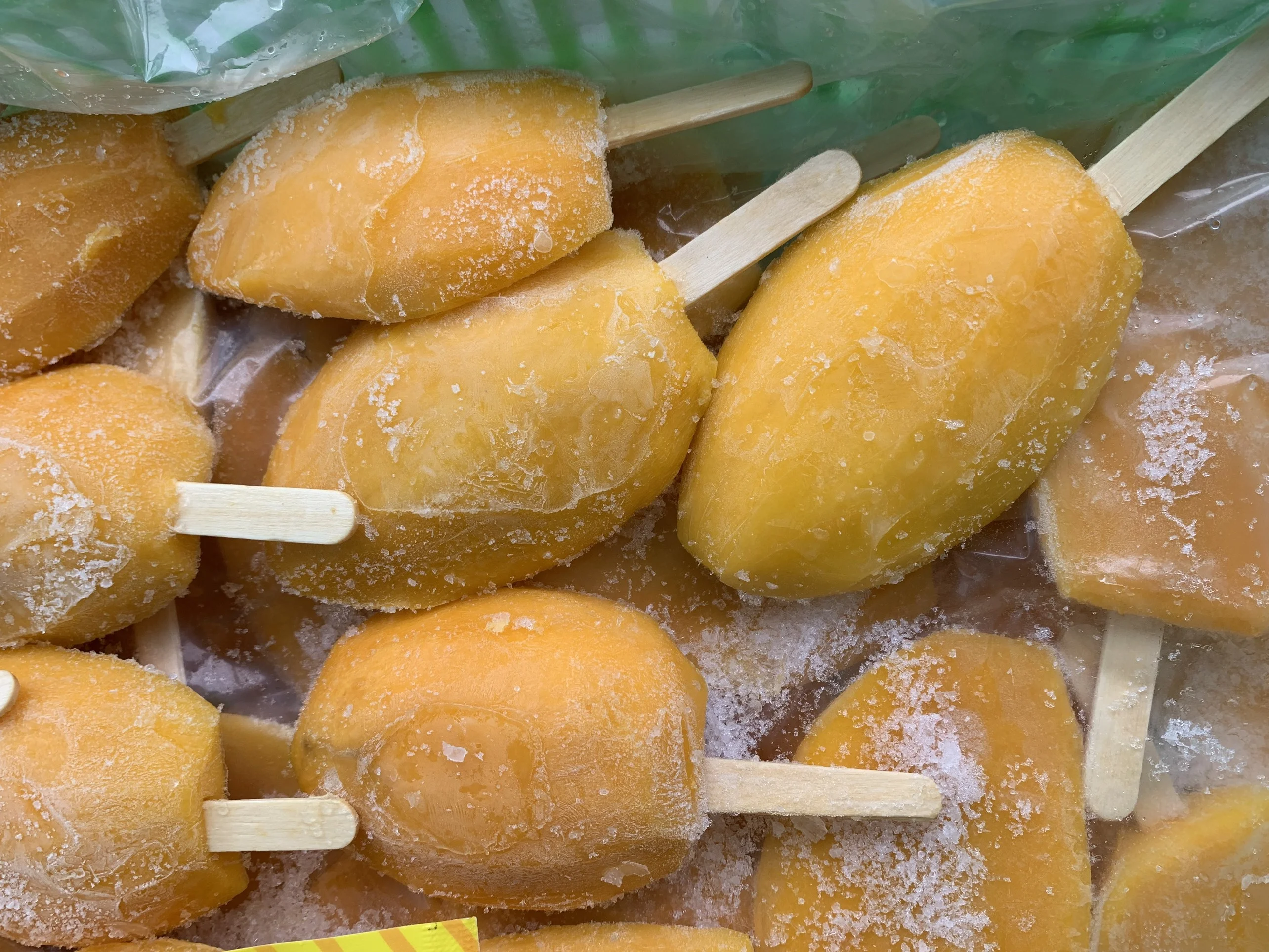 
IQF FROZEN MANGO (CATCHU) STICK HIGH QUALITY FROM VIETNAM WHOLESALE 