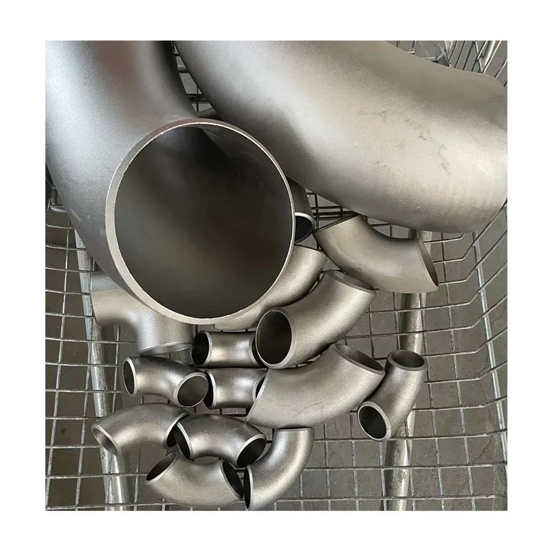 ASTM JIS B2311 DIN 2605 4 Inch Seamless Welded Welding Equal Black Carbon Steel Sch40 Sch80 Buttweld Elbow Tee Pipe Fitting