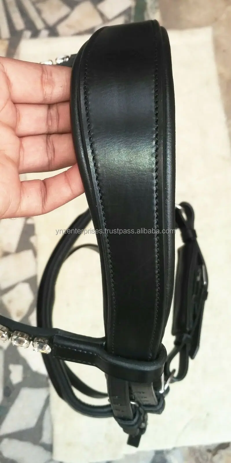 Leather Bridle For Horse With Buckle High Quality Premium And Multiple Colors Equestrian Of Horse Bridles Of Wholesale Price